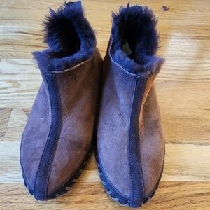 Cabelas Suede Wool Shearling Slippers Size 7 Slip On Cozy Winter Brown